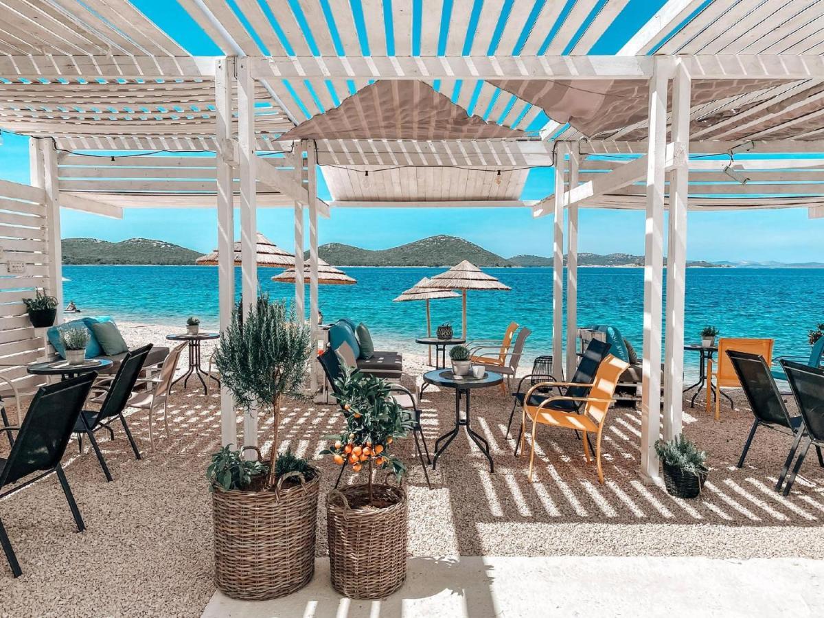 Buqez Resort, Vila 51 Drage Dış mekan fotoğraf