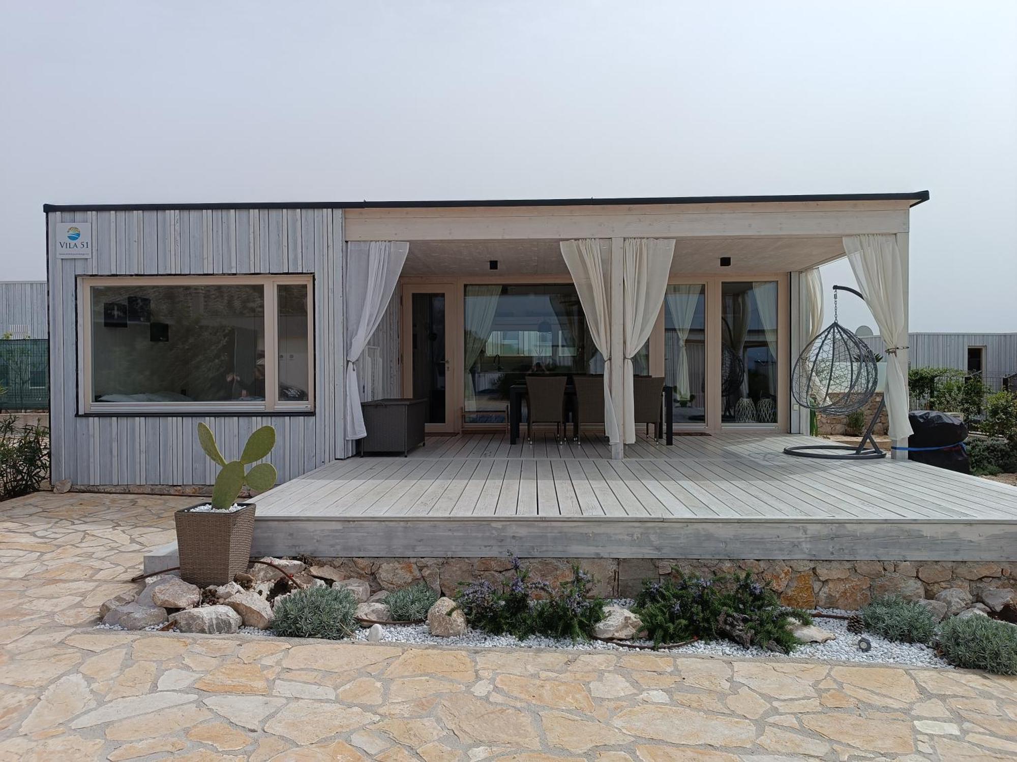 Buqez Resort, Vila 51 Drage Dış mekan fotoğraf